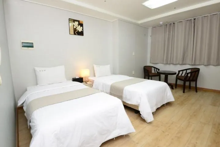 Yeongdeungpo Vip Hotel Seoul 3*,